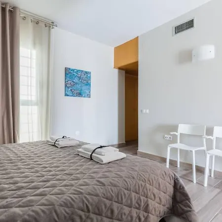 Flateli 430 101 Apartment *